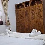 Pensionat Luna Gjirokastër