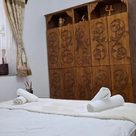 בית הארחה Luna Gjirokastër